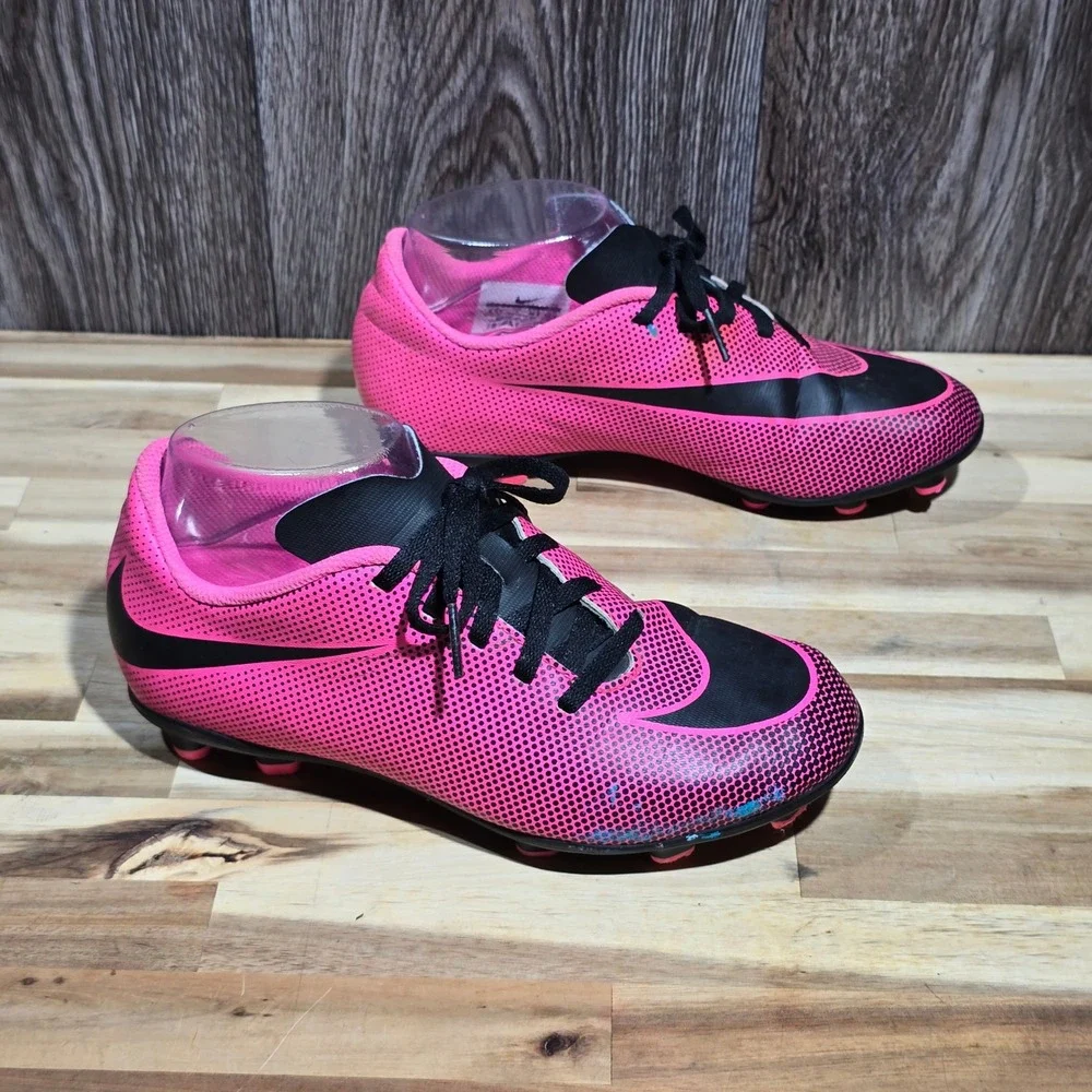 Nike‎ Jr. Bravata II FG Soccer Cleats Firm Ground Youth Size 4.5Y Pink Black